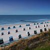 Veel strandstoelen op het strand van de Oostzee van Frank Herrmann