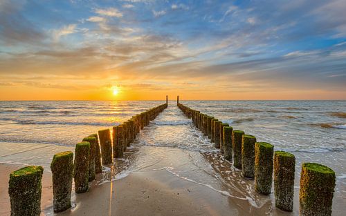Zonsondergang aan het strand van Domburg