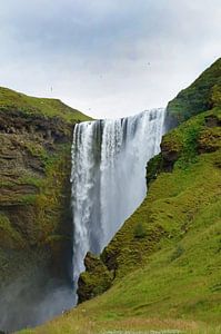 Islande, cascade de Skogafoss