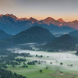 Neuschwanstein Castle, Hohenschwangau near Füssen, Allgäu by Walter G. Allgöwer