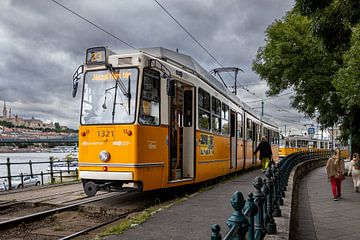 De oude tram van Boedapest van Roland Brack