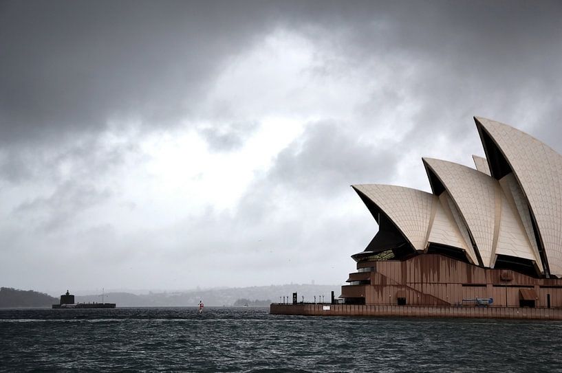 Sydney by Hello Pompoyo