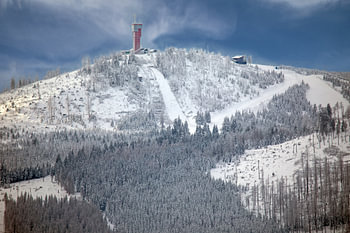 Pistes de ski sur le Wurmberg près de Braunlage dans le Harz