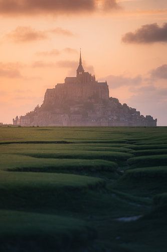 Coucher de soleil au Mont Saint Michel - Normandie, France