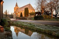 Hervormde Kerk Goudriaan in de ochtend.