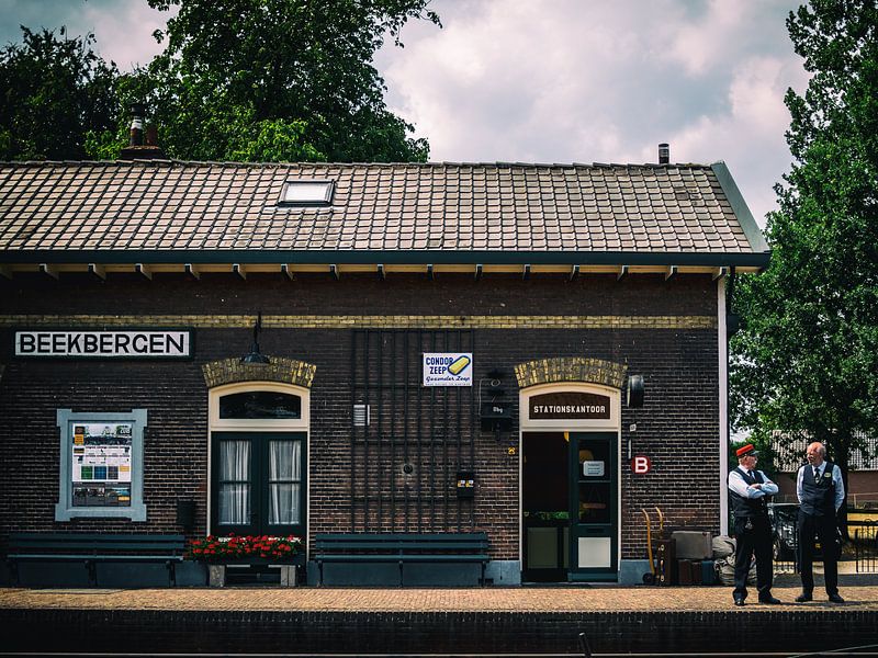Beekbergen station by Lex Schulte