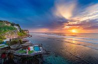 Zonsondergang bij Uluwatu op Bali van Danny Bastiaanse thumbnail