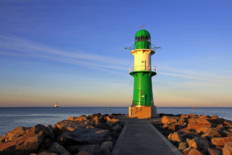 Leuchtturm am Abend von Ostsee Bilder