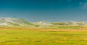 DUINEN EN KITESURFERS