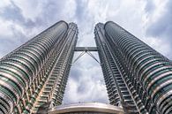Twin towers in Kuala Lumpur by hugo veldmeijer thumbnail