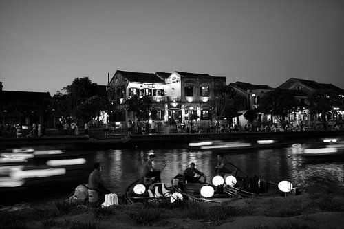Hoi An bij nacht in zwart-wit