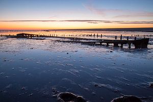 Sonnenaufgang am Wattenmeer in den Niederlanden