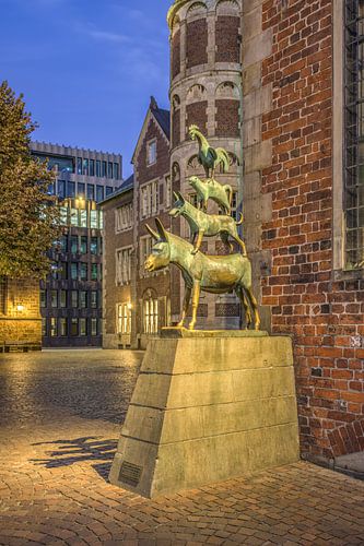 Evening atmosphere at the Bremen Town Musicians