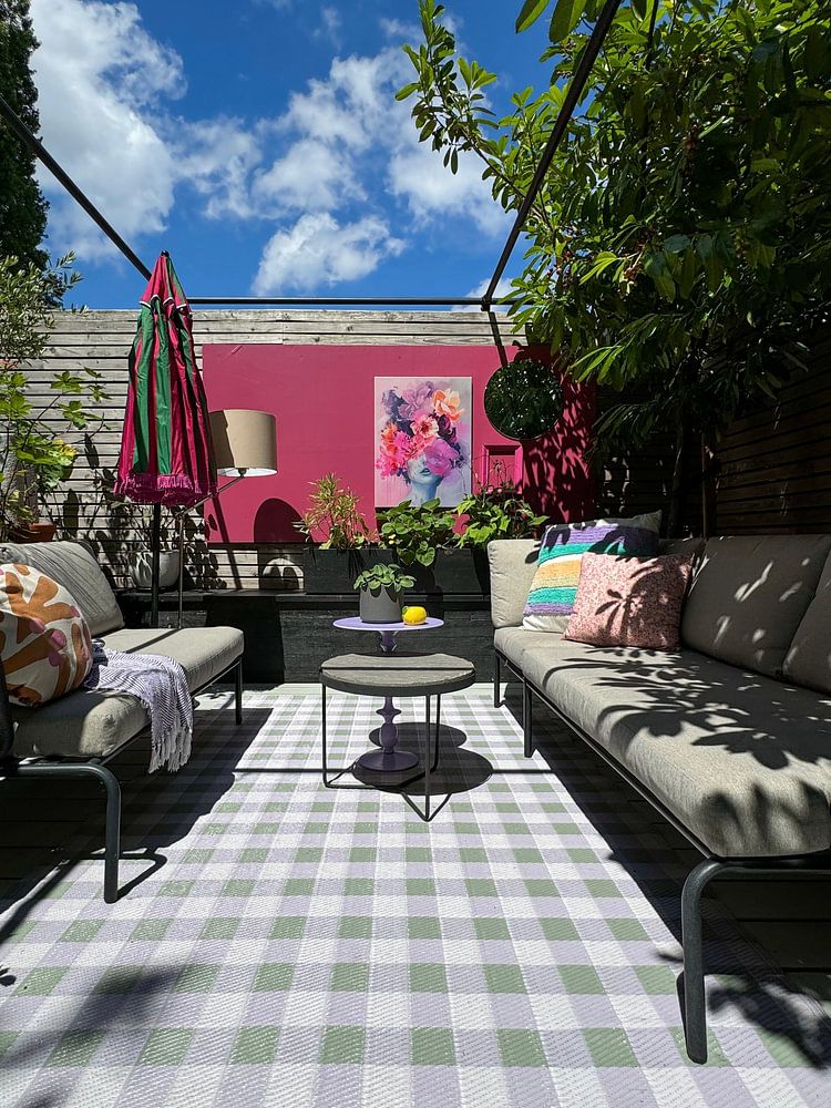 Süße Umarmung von Blumen  von Bianca ter Riet 