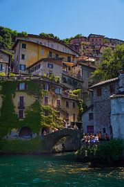 Wo die Häuser das Wasser berühren von Maeso Fotografie