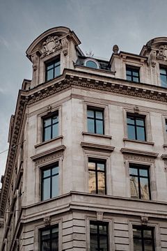 Regent Street Grandeur by Valeska Mensonides Fotografie