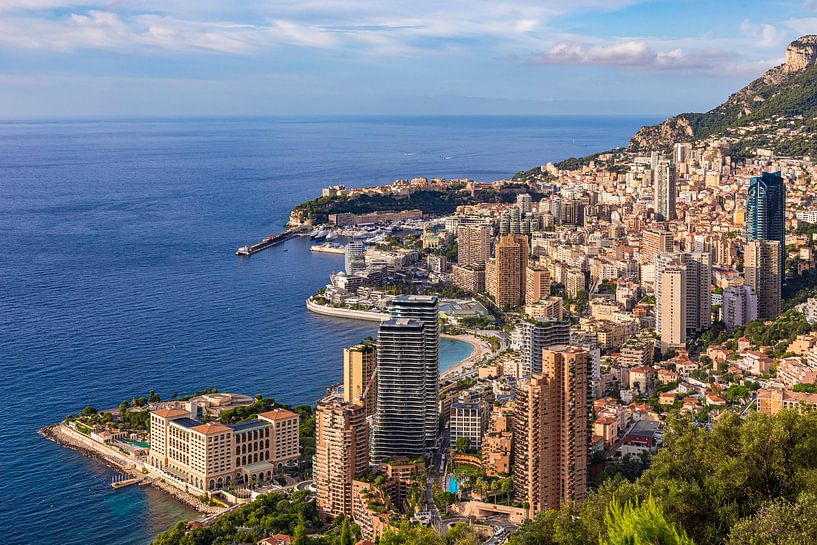 Uitzicht op het Vorstendom Monaco aan de Côte d'Azur van Werner Dieterich