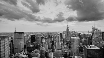 New York skyline by Laura Vink