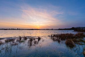 Zonsondergang boven water in zachte kleuren van KB Design & Photography (Karen Brouwer)