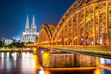 Köln bei Nacht von Günter Albers