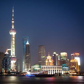 Shanghai Skyline van Norma Jesse