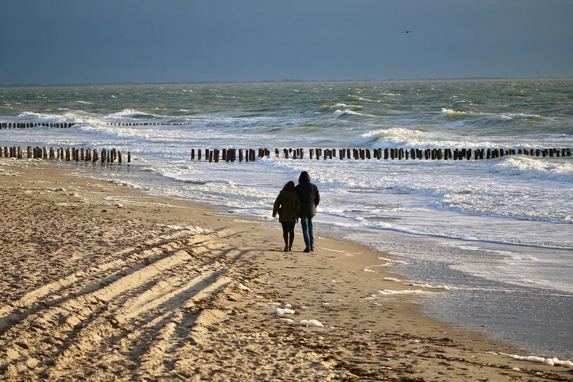 Enjoy by the sea. Lovely walking along the water line. by Wendy Hilberath