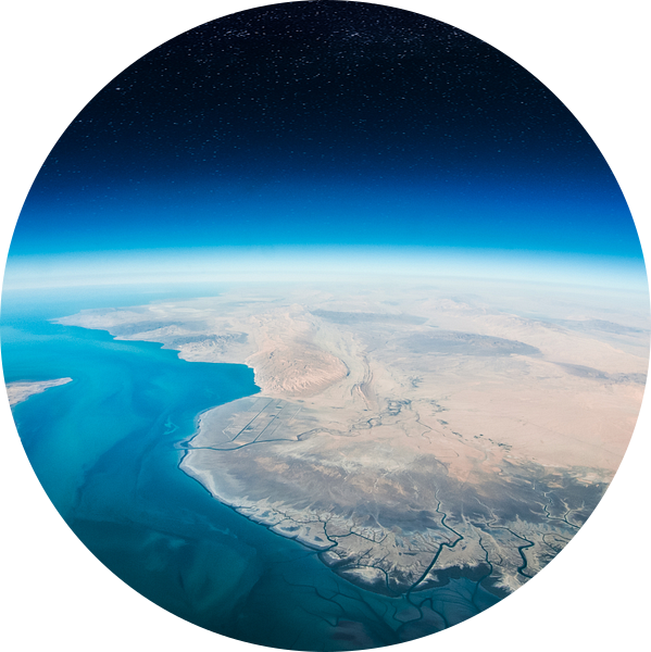 Beautiful Earth van Martijn Kort