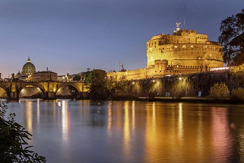 Rom - Blick über den Tiber zur Engelsburg und zum Petersdom