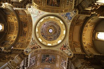 Koepel van de Chiesa di San Carlo ai Catinari van Guido Berkers