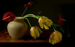 Stilleven ‘Trois Tulipes’ van Willy Sengers