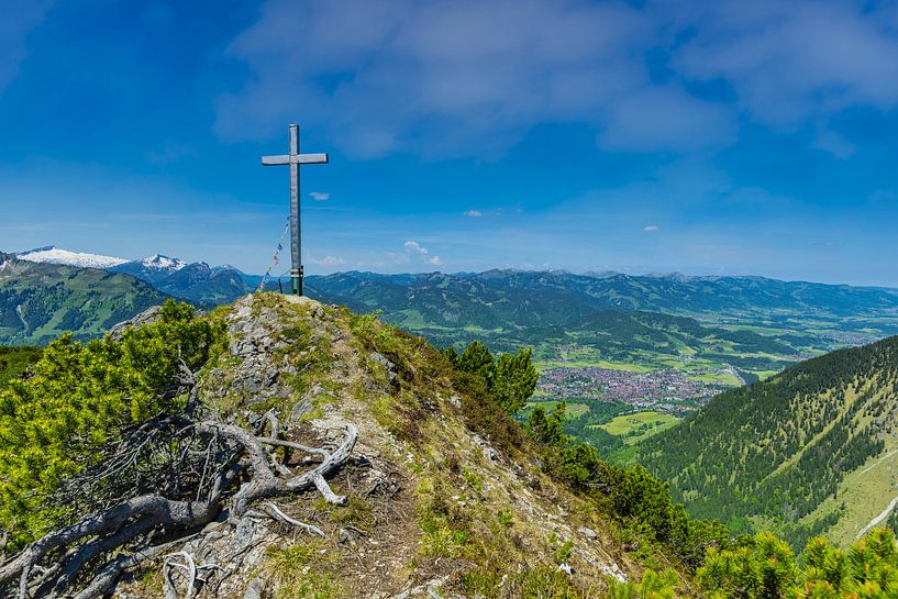 Summit cross on the Riefenkopf by Walter G. Allgöwer