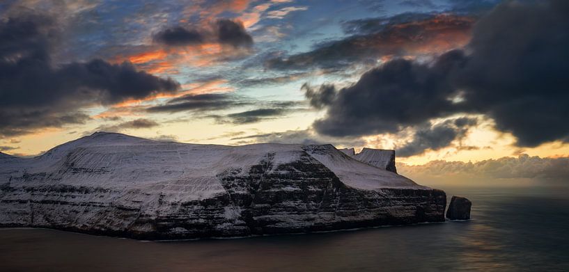 Cliffs of Stakkur by Wojciech Kruczynski