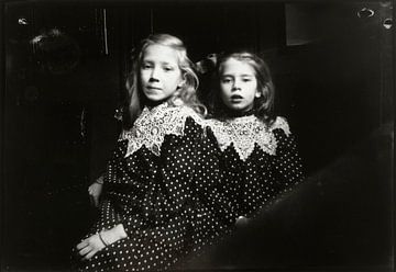 Porträt von zwei unbekannten Mädchen, George Hendrik Breitner