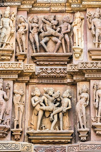 Khajurao - Lakshmana tempel, erotisch relief - 7