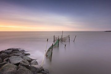 Visstokken aan het Wad met een lange sluitertijd van KB Design & Photography (Karen Brouwer)
