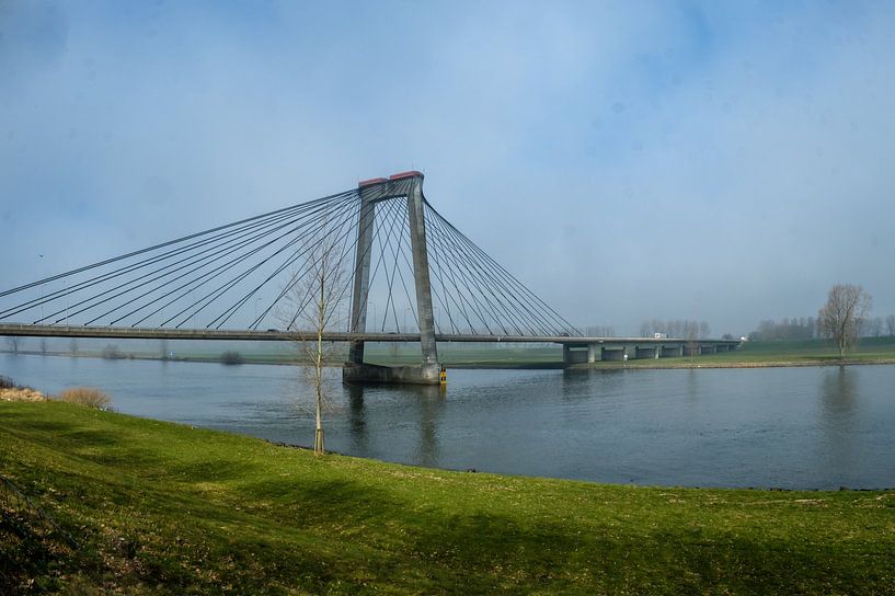 Waalbrug von Ineke Huizing