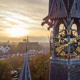 Tour de l'horloge de la Sassenpoort sur Dennie Jolink