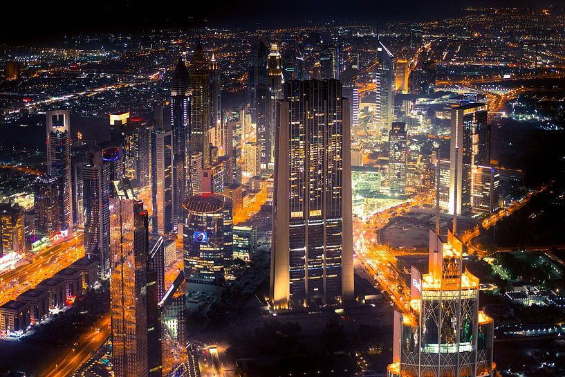 Dubai by Hello Pompoyo
