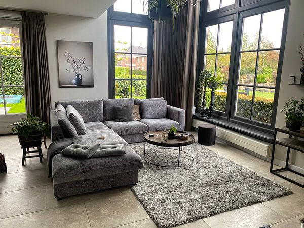 Klantfoto: Blauwe vaas met besjes (gezien bij vtwonen) van Karin Bazuin, op canvas