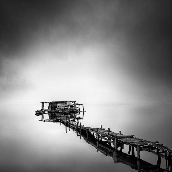Falling apart by George Digalakis