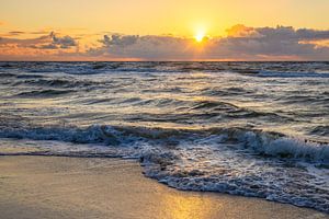 Sonnenuntergang am Weststrand von Daniela Beyer