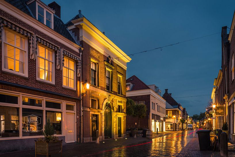 The Weighhouse in IJsselstein at night by Tony Buijse