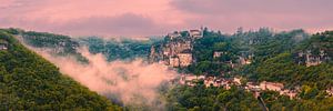 Panorama und Sonnenaufgang in Rocamadour, Frankreich