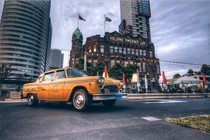 New York Cab bij Hotel New York van Dennis Vervoorn