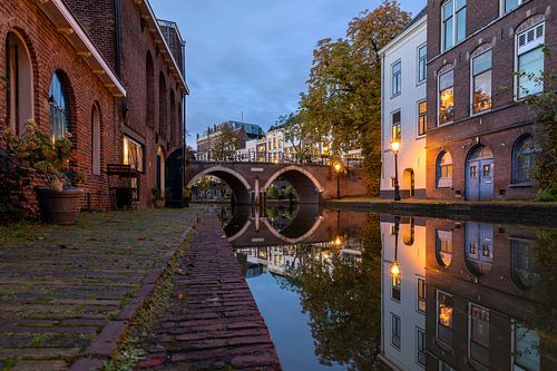 Avond in Utrecht Oudegracht en Vollersbrug