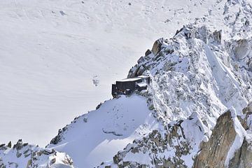 Toevluchtsoord in de Mont Blanc van Hozho Naasha
