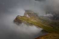 Seceda gehuld in een laag wolken van StephanvdLinde thumbnail