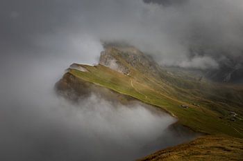 Seceda enveloped in a layer of clouds