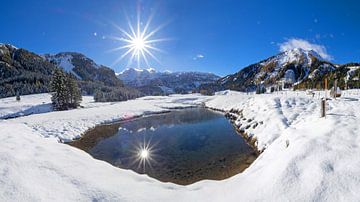 Dubbele zonneschijn in Obertauern van Christa Kramer