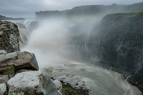 Dettifoss de vallende waterval
